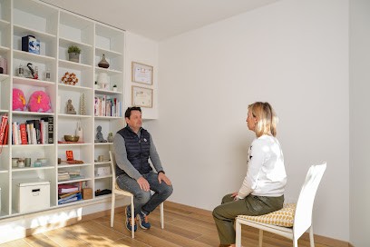 Sandra Guiliani | Sophrologue | Maubec & Robion, Praticien de Médecine Alternative à Maubec