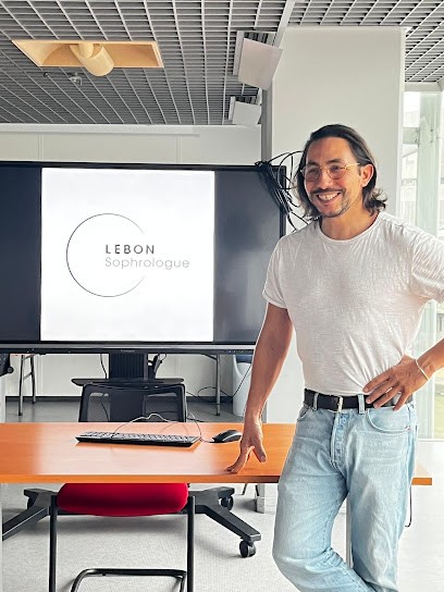 Michaël LEBON SOPHROLOGUE, Praticien de Médecine Alternative à Montreuil