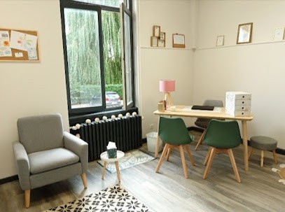 Céline Géneau - Sophrologue Certifiée RNCP, Praticien de Médecine Alternative à Nancy