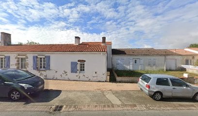 Aurélia, Naturopathe En Vendée, Praticien de Médecine Alternative à Coëx