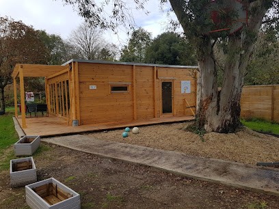 Cabinet de chromothérapie Cécile BERTHONNEAU VINCENT chromotherapeute,naturopathe,iridologue entrepreneur indépendant, Praticien de Médecine Alternative à Saint-Nazaire