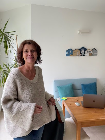 Véronique Faucher Sophrologue certifiée, Praticien de Médecine Alternative à Montagnac-Montpezat