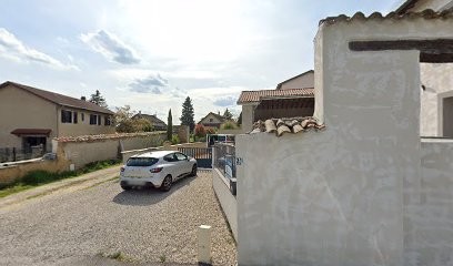 Cecile Chaineaux, Praticien de Médecine Alternative à Neyron