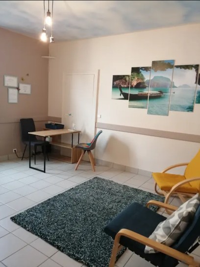 Valerie Lapeyre - Naturopathie - Sophrologie - Maintenon, Praticien de Médecine Alternative à Maintenon