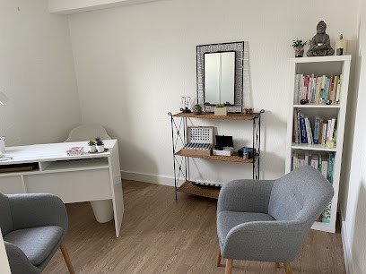 Christelle Radillo, Praticien de Médecine Alternative à Dax