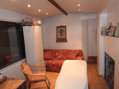 Marie-Hélène CHAPUIS Psychothérapie - Sophrologie, Praticien de Médecine Alternative à Bourg-la-Reine