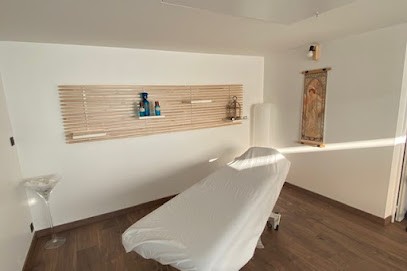 Cécile U.I. Magnétiseuse, Praticien de Médecine Alternative à Caen