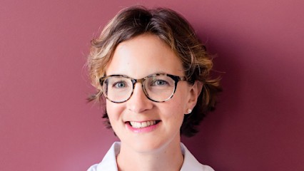 Clémence Huchet - Sophrologue - Gestion Du Stress, Angoisses, émotions, Sommeil, Acouphènes, Douleur, Préparation à La Chirurgie, Passage D'examens - Viroflay, Praticien de Médecine Alternative à Viroflay