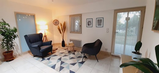 Hypnose intégrative Sabine ESQUEMBRE, Praticien de Médecine Alternative à Oraison