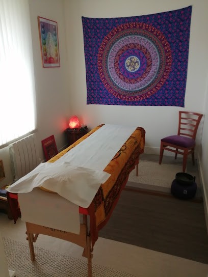 Marie Andrée La TRAME, Praticien de Médecine Alternative à Croutoy