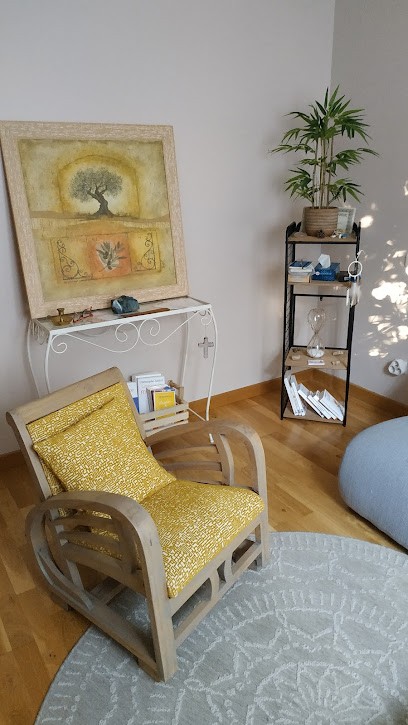 Edwige Tosolini psychopraticienne en hypnose - PNL et EFT-H, Hypnothérapeute à Thézan-lès-Béziers