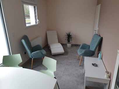 Alexandra SENECAUT Sophrologue, Praticien de Médecine Alternative à Vendegies-sur-Écaillon