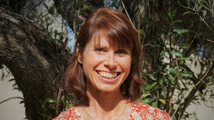 Magali MONTAMBAUX, Praticien de Médecine Alternative à Châteauneuf-d'Ille-et-Vilaine