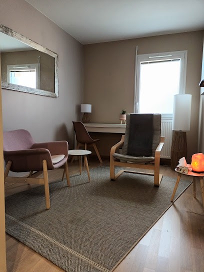 Tiffanie MARTIN Praticienne en hypnose, Hypnothérapeute à Prissé