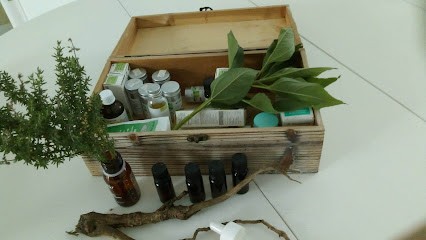 Vero Naturo Véronique Saucet Naturopathe et praticienne de la méthode SIPHO pour le mal de dos, Praticien de Médecine Alternative à Fismes