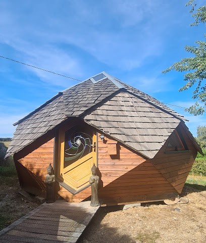 Christel Trémolières, Praticien de Médecine Alternative à La Selve