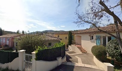 Julia Laureau  SOS Shine , Praticien de Médecine Alternative à Montauroux