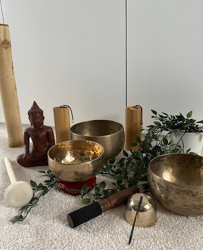 Karine Hébert Sophrologue, Hypnose, Tarot, Sonothérapie, Hypnothérapeute à Vernon