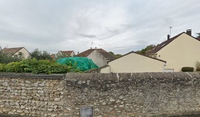 Felipe-Luis Antoine, Praticien de Médecine Alternative à Fontenay-le-Vicomte