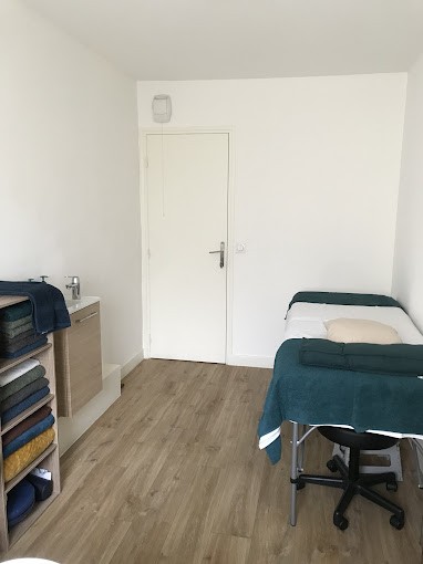 Ludivine Piquet Singh - Praticienne En Réflexologie Et Massage Amma Assis, Réflexologue à Clichy