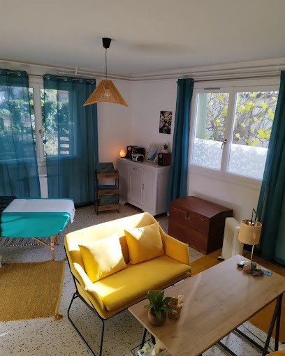 Réflexologie & micro massages®️- gestion: stress, sommeil, douleurs - accompagnement cancer - le zen est dans le pré, Réflexologue à L'Isle-Jourdain