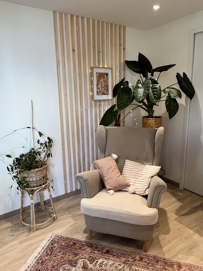 Soflow Flora Marlot Sophrologue, Praticien de Médecine Alternative à Palaiseau