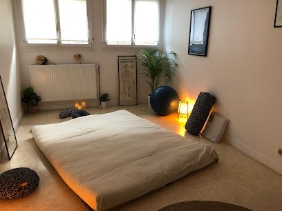 Tenchi Shiatsu - Séverine Jouet, Praticien de Médecine Alternative à Fontainebleau