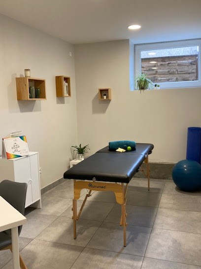 Carine HUYNH - Intégration des réflexes archaïques, Praticien de Médecine Alternative à Grézieu-la-Varenne