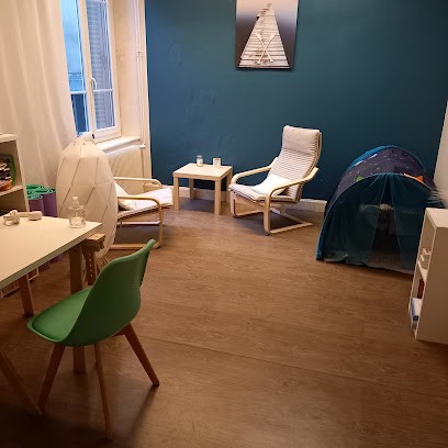 Delphine Charrière, Praticien de Médecine Alternative à Grenoble