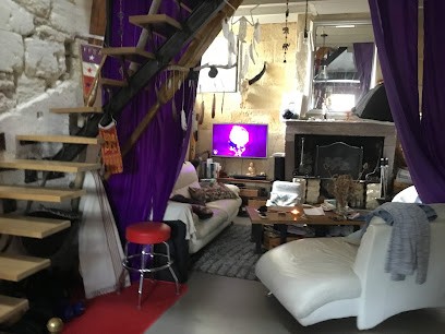 Eve de Saint Pardon, Hypnothérapeute à Vayres