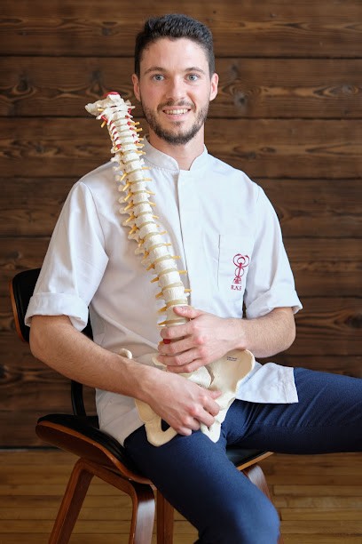 Guillaume JEAN Etiopathe, Praticien de Médecine Alternative à Saint-Germain-en-Laye