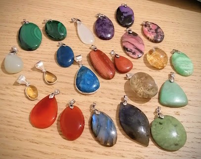 Litho Terre Happy | Stéphanie Tronc Thérapeute | Lithothérapie, Thérapie En Psycho-énergétique, Praticien de Médecine Alternative à Saint-Gervais