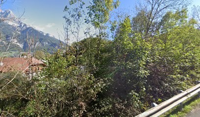 Marie DESCOMBES, Praticien de Médecine Alternative à Sallanches