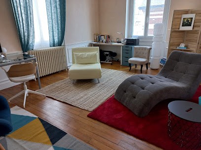 Loïck Zouzoulkowsky Sophrologue/éducateur Spécialisé/Aguasofro®/Habiletés Parentales/Méthode Barkley, Praticien de Médecine Alternative à Chartres