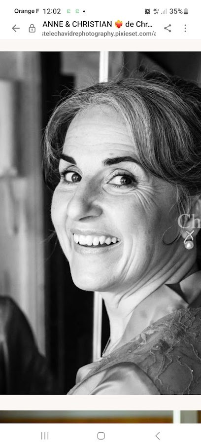 Anne Geuther Andres, Praticien de Médecine Alternative à Tarnos