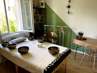 Le Repaire du Bien-être - David Debernardi & Jessica Mothes - Sophrologue Saint Priest Taurion, Massages sonores, relaxation sonore, thérapies holistiques, Praticien de Médecine Alternative à Saint-Priest-Taurion