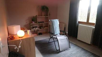 Nirlo Chantal Réflexologue Plantaire, Réflexologue à Monéteau