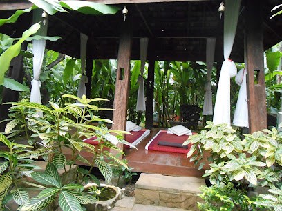 Pyraut Laurence, Praticien de Médecine Alternative à La Bastidonne