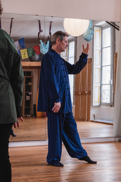 Olivier Pozzo Qi Gong A Nîmes, Praticien De Médecine Alternative à Nîmes