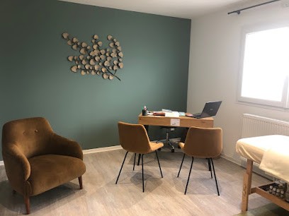 Elodie Riegert - Sophrologue, Praticien de Médecine Alternative au Neubourg