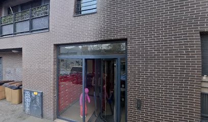 Pauline Coumes Sophrologue, Praticien de Médecine Alternative à Gentilly