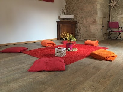 Claire Fonteny Sophrologue, Praticien de Médecine Alternative à Hermes