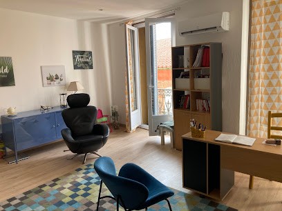 Ludivine Fluneau - Sophrologue Olfactothérapeute Perpignan, Praticien de Médecine Alternative à Perpignan