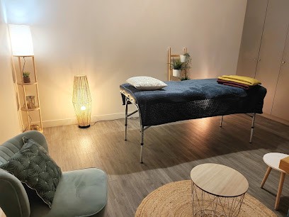 Julie Botton Energéticienne-Géobiologue-Medium, Praticien de Médecine Alternative à Lyon 07