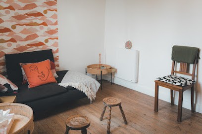 HYPNOSE LAVAL Rive Gauche_ ARRÊT TABAC-PHOBIES-STRESS-POIDS_Magali BENDER, Hypnothérapeute à Laval