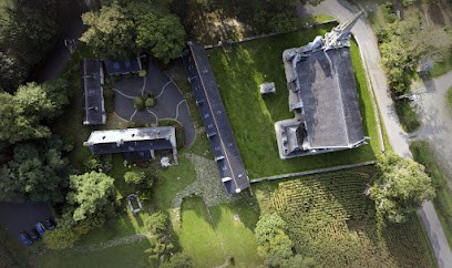 Les Labyrinthes De La Communication, Praticien de Médecine Alternative à Ergué-Gabéric