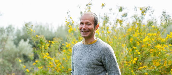 David Razon Thérapeute Holistique, CPA , Reiki, Soins énergétiques, Massages, Communication Animale, Praticien de Médecine Alternative à Grasse