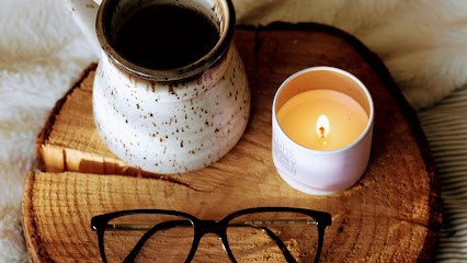 Julie-Barberine GEORGET - SOPHROLOGUE Certifiée RNCP - Angoisse - Stress - Gestion des émotions - Acouphènes, Praticien de Médecine Alternative à Villeurbanne