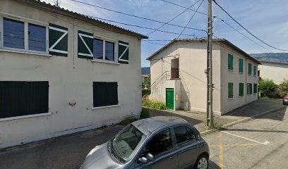 Léna Jourdan, Psychopraticienne En Maïeusthésie Et Art-thérapeute, Praticien de Médecine Alternative à Saint-Martin-d'Hères