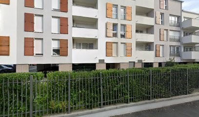 Natacha THOUMIE, Praticien de Médecine Alternative à Esbly